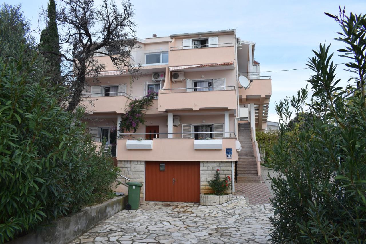 Apartmani Katica Novaglia Esterno foto