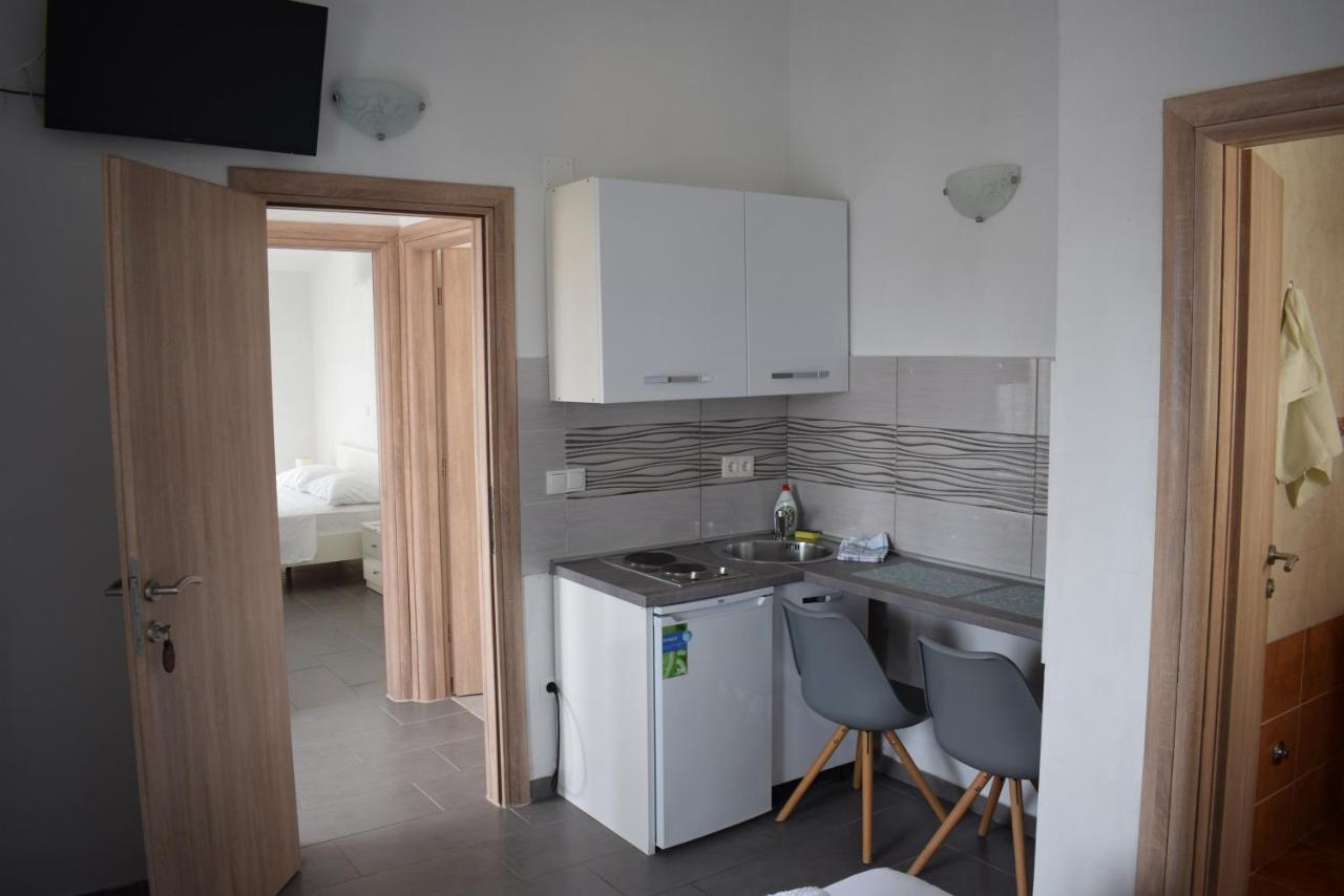 Apartmani Katica Novaglia Esterno foto