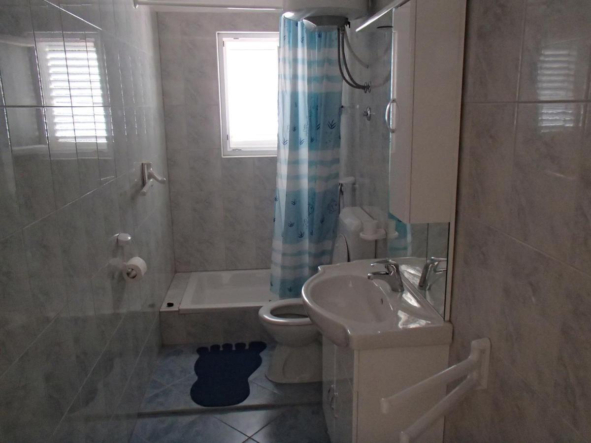 Apartmani Katica Novaglia Esterno foto