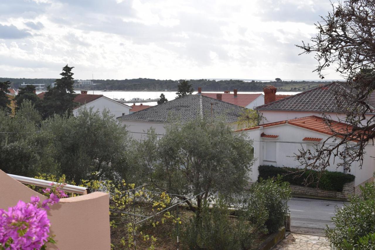 Apartmani Katica Novaglia Esterno foto