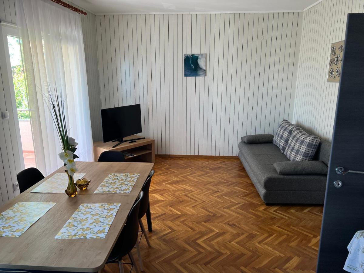 Apartmani Katica Novaglia Esterno foto